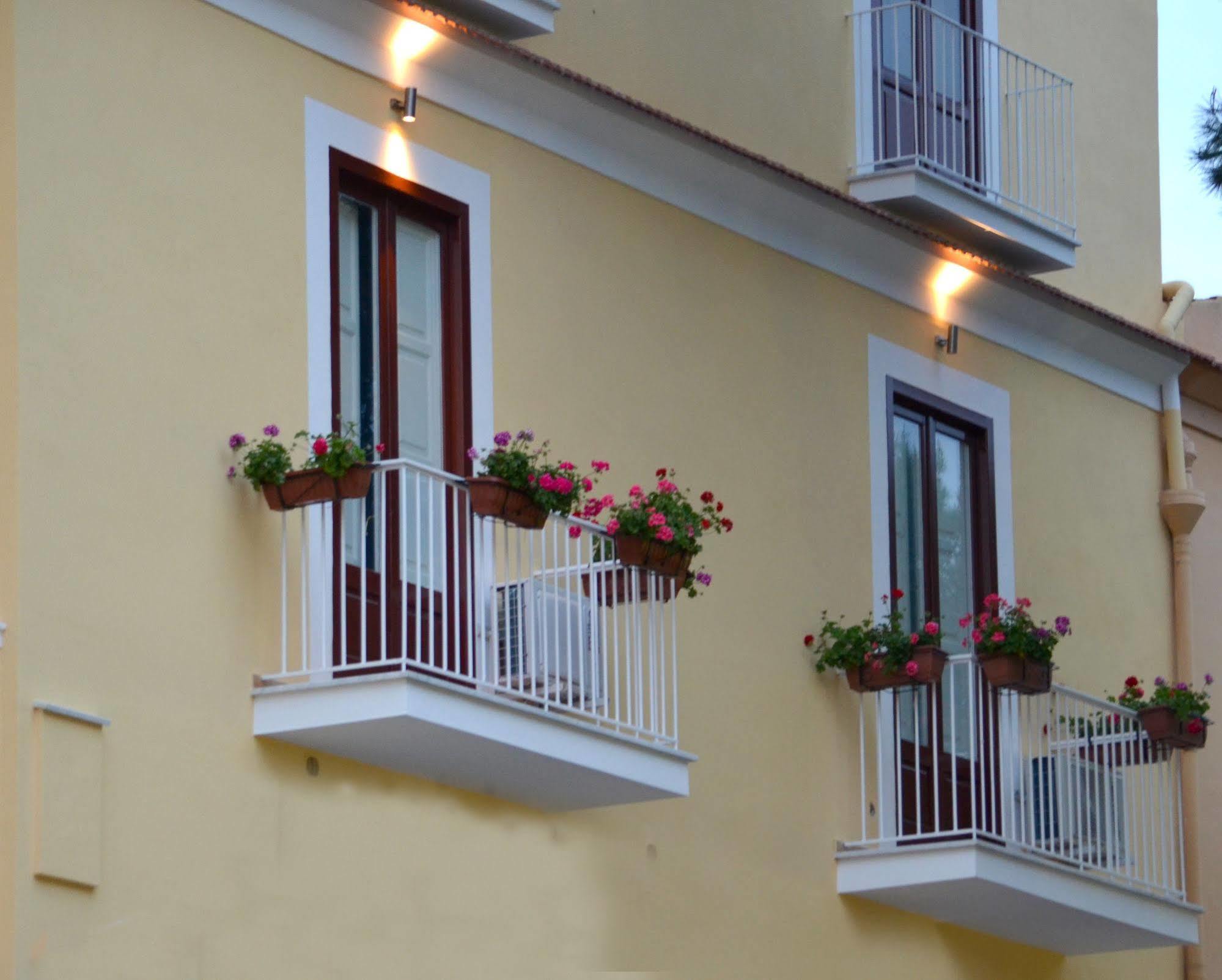 Diana City Sorrento Exterior photo